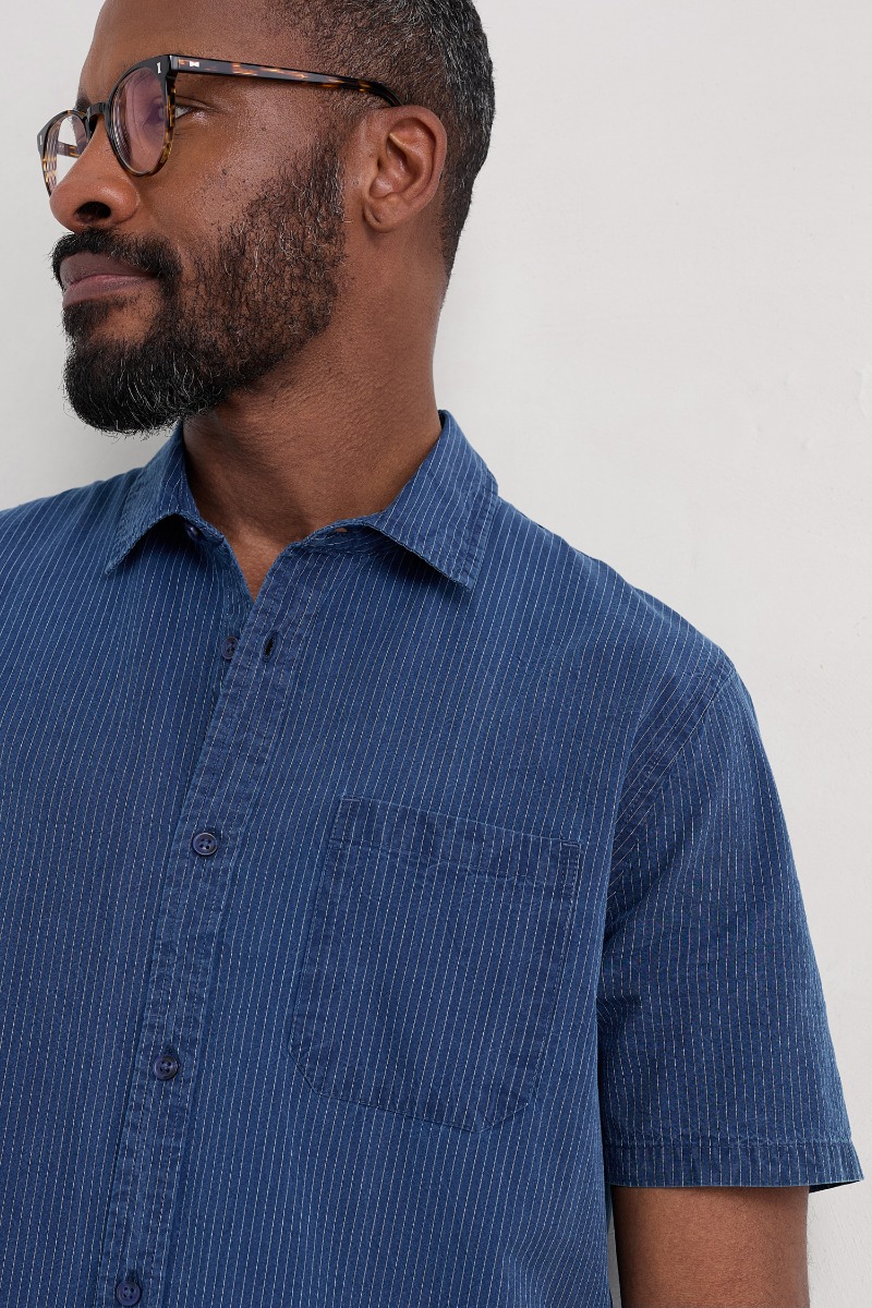 An image of Seasalt  Men's Ayre Short Sleeve Shirt in GOTS-Certified Organic Cotton 