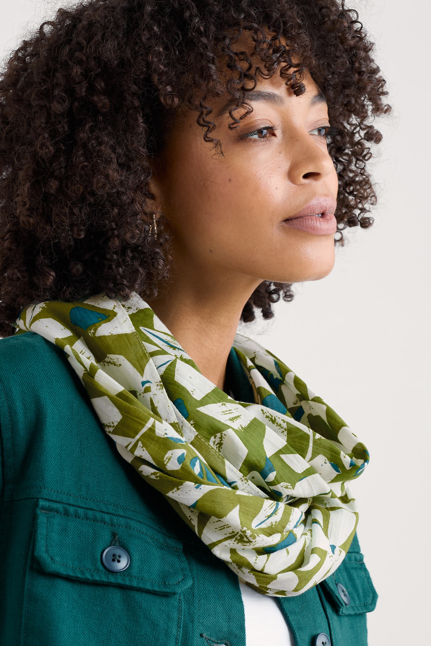 An image of Seasalt  Summer Circle Scarf 