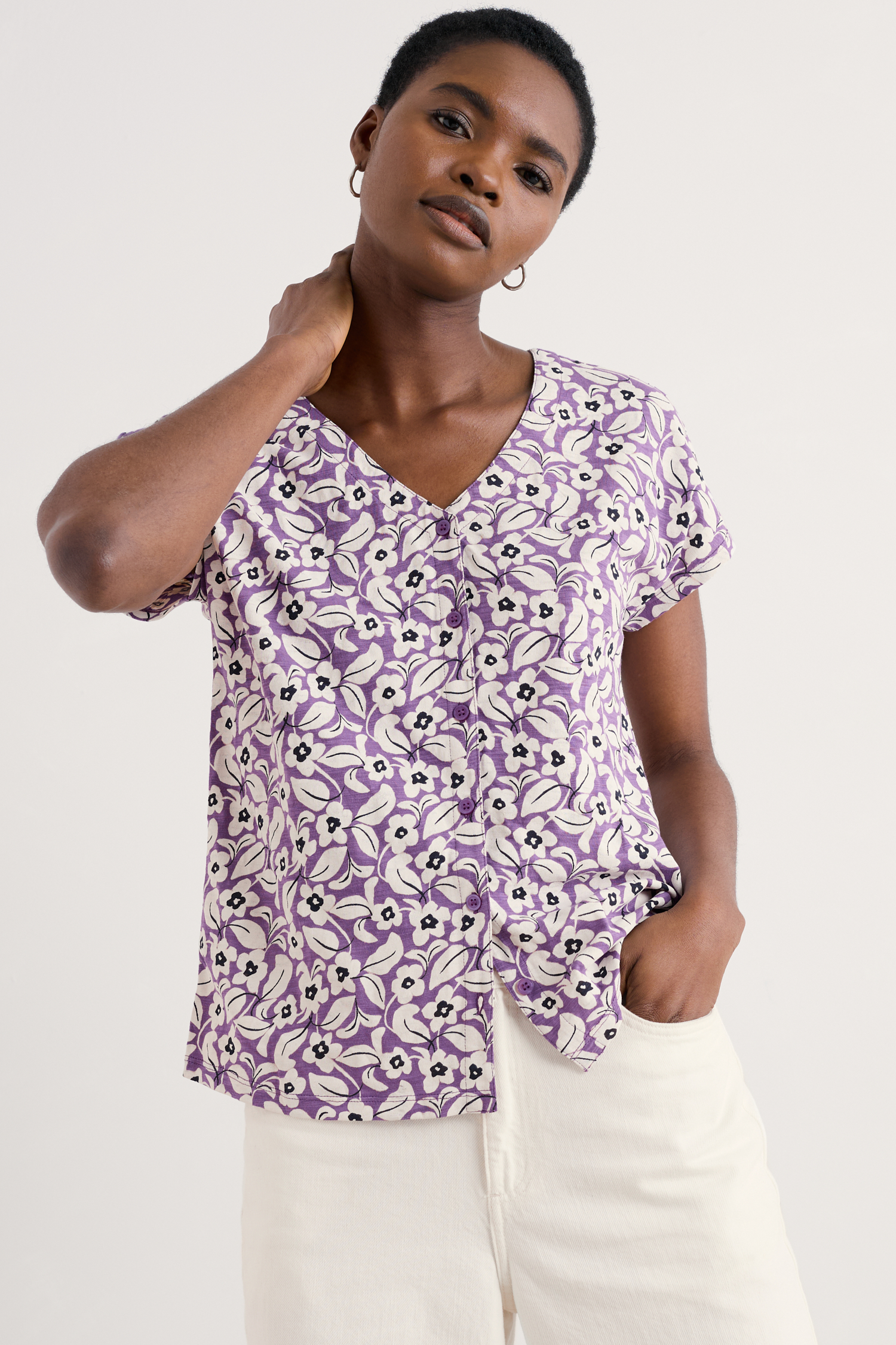 An image of Seasalt  Studio Glass V-neck Jersey Top 